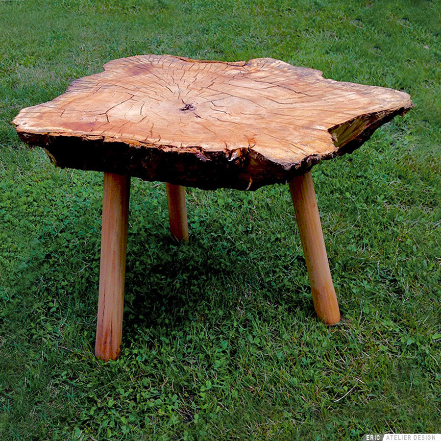 photo table basse, bois de robinier brut